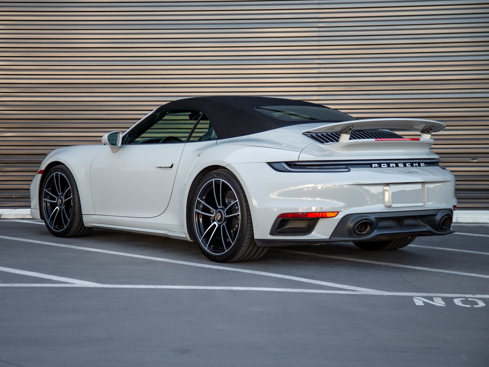 Certified 2021 Porsche 911 Turbo S AWD/4WD image 3