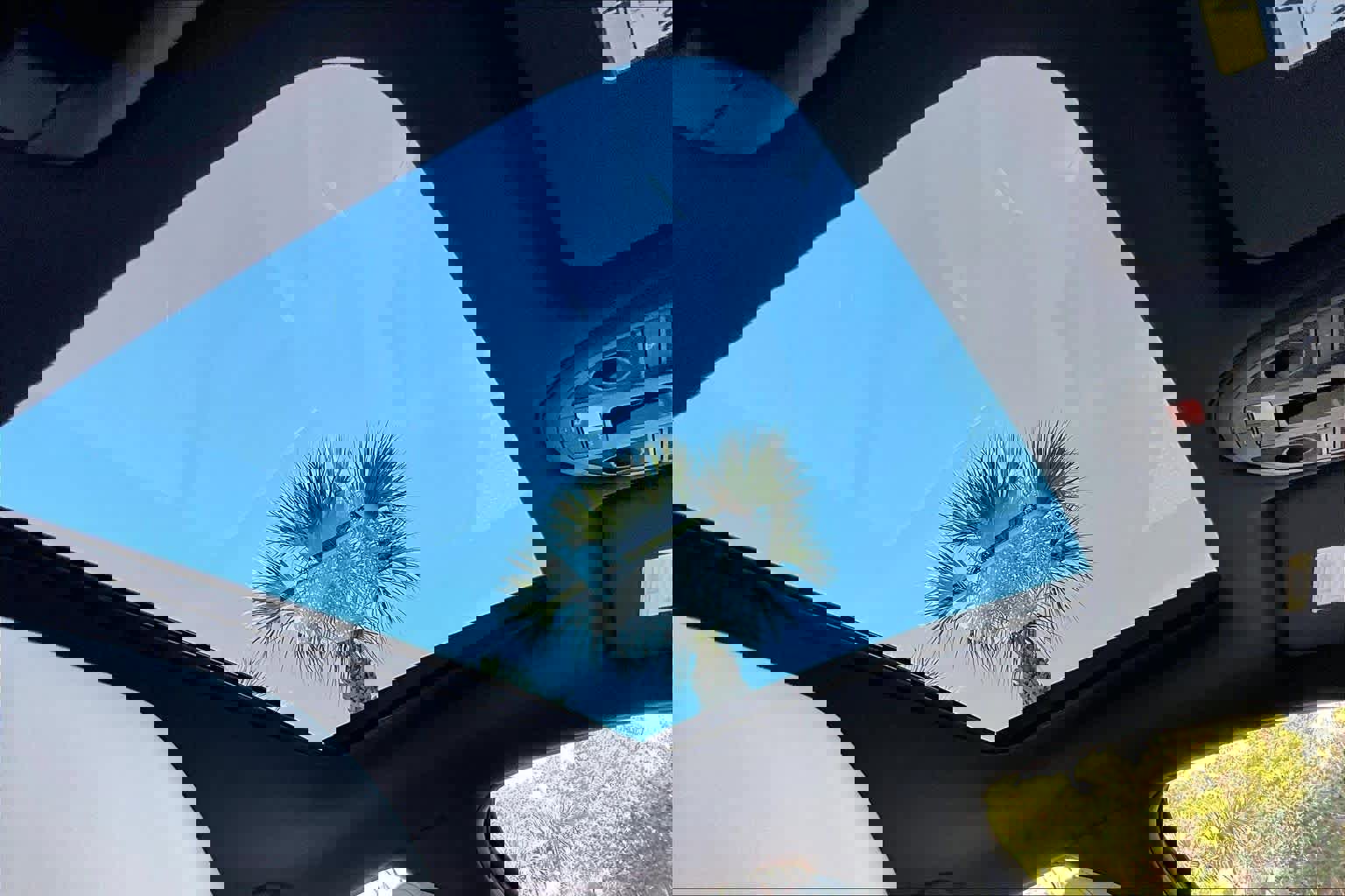 Used 2025 Genesis G70 3.3T Advanced image 14