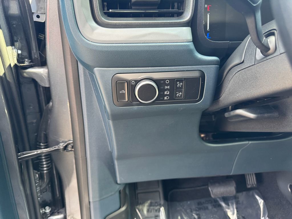 New 2026 Ford Maverick XL AWD/4WD image 18