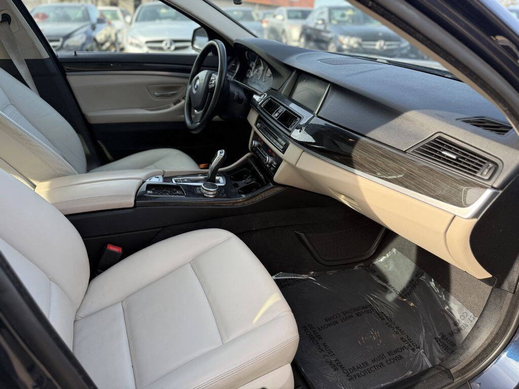 Used 2015 BMW 535i Sedan RWD image 11