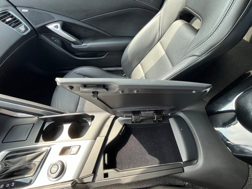 Used 2016 Chevrolet Corvette Stingray image 21