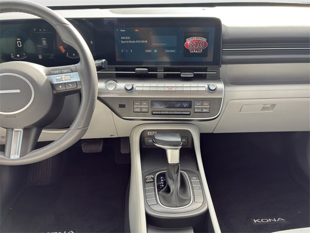Used 2024 Hyundai Kona SEL image 16
