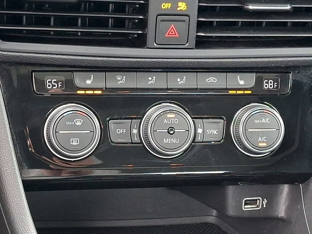 Used 2019 Volkswagen Jetta SE FWD image 18
