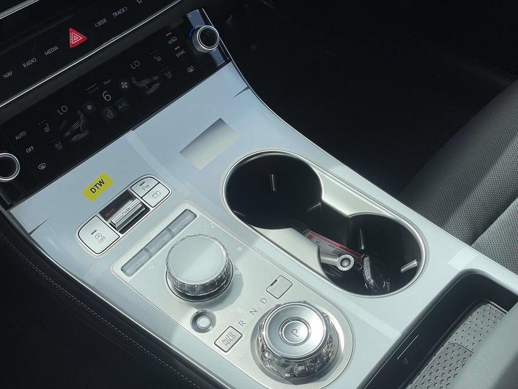 New 2026 Genesis GV70 3.5T Sport Advanced AWD/4WD image 17