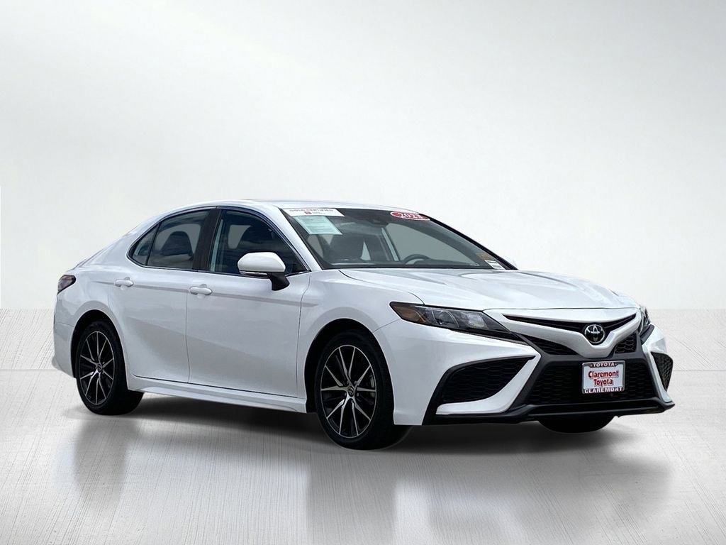 Certified 2023 Toyota Camry SE FWD image 12