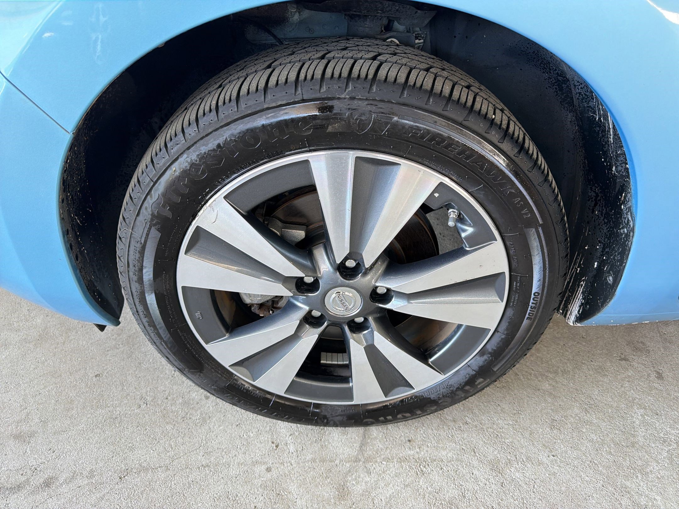 Used 2015 Nissan Leaf SV image 11
