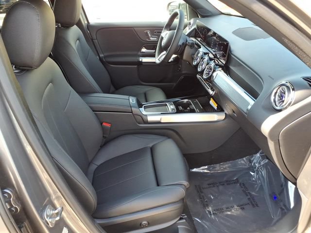 New 2026 Mercedes-Benz GLB 250 4MATIC image 16