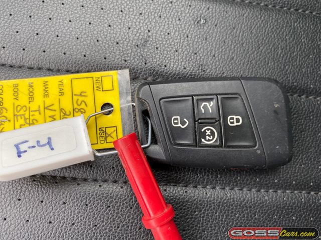 Used 2024 Volkswagen Tiguan SE image 31