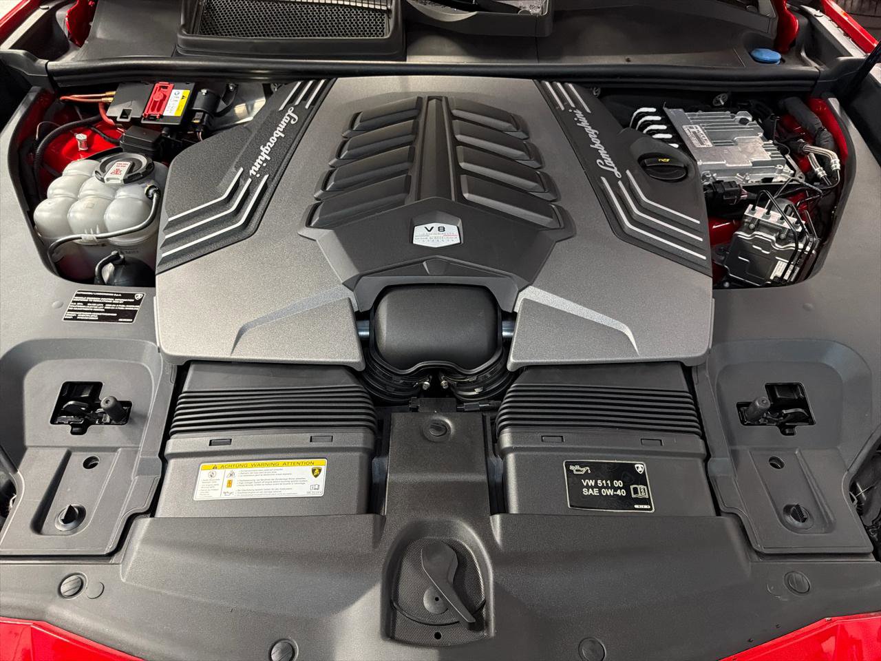 Used 2022 Lamborghini Urus image 24