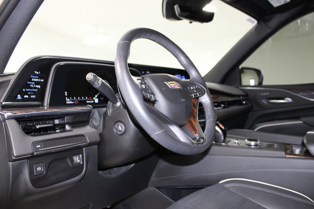 Used 2023 Cadillac Escalade Premium Luxury w/ LPO, Illumination Package RWD image 24