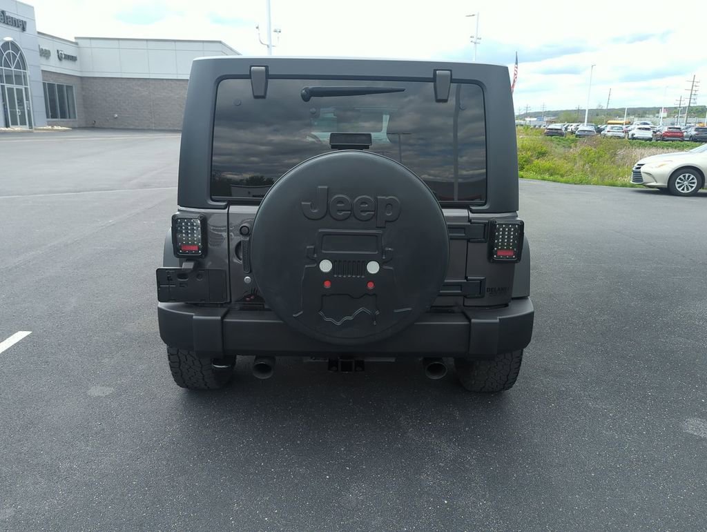 Used 2016 Jeep Wrangler Unlimited Sport w/ Quick Order Package 24S AWD/4WD image 7