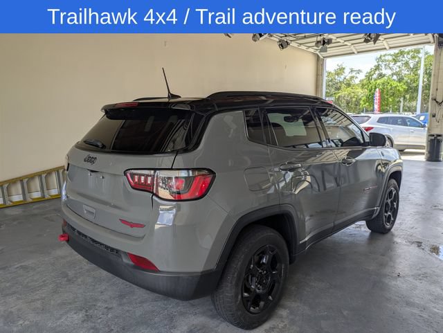 Used 2023 Jeep Compass Trailhawk AWD/4WD image 4