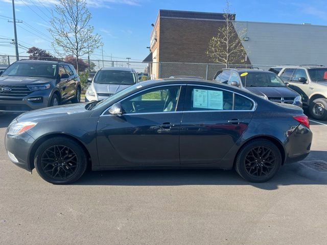 Used 2013 Buick Regal Leather FWD image 8