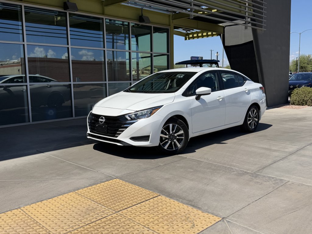 Used 2025 Nissan Versa SV w/ Trunk Package