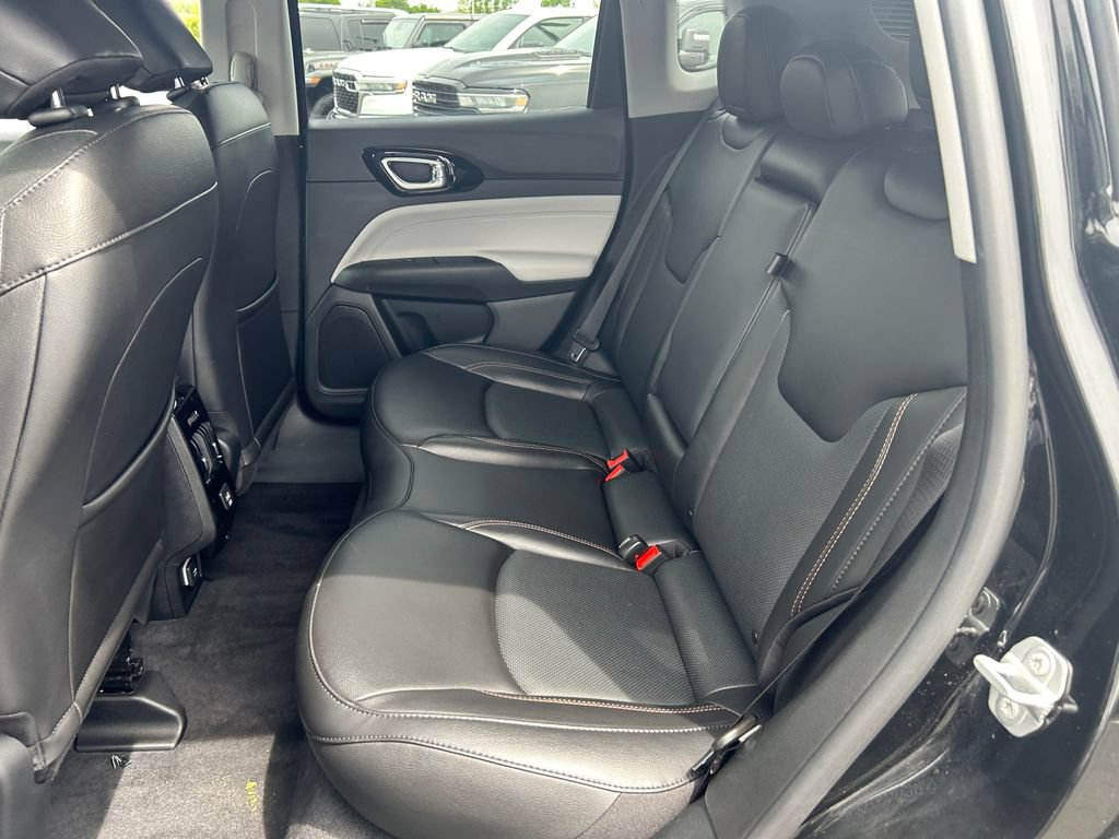 Certified 2022 Jeep Compass Limited AWD/4WD image 25