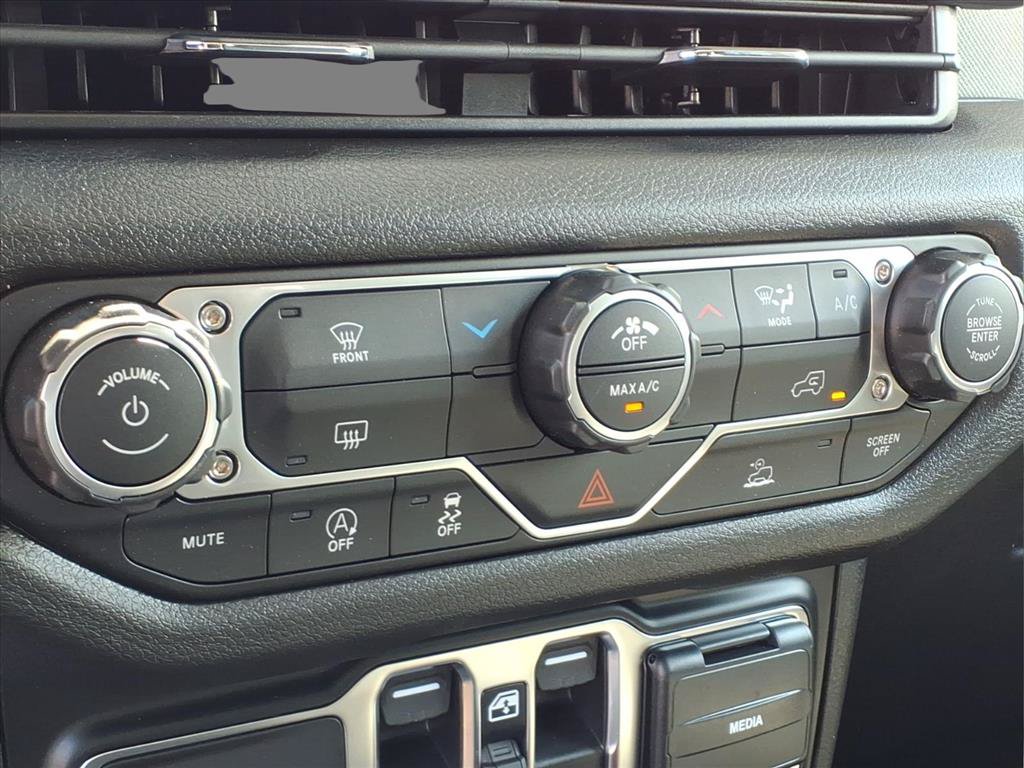 New 2026 Jeep Gladiator Sport AWD/4WD image 5