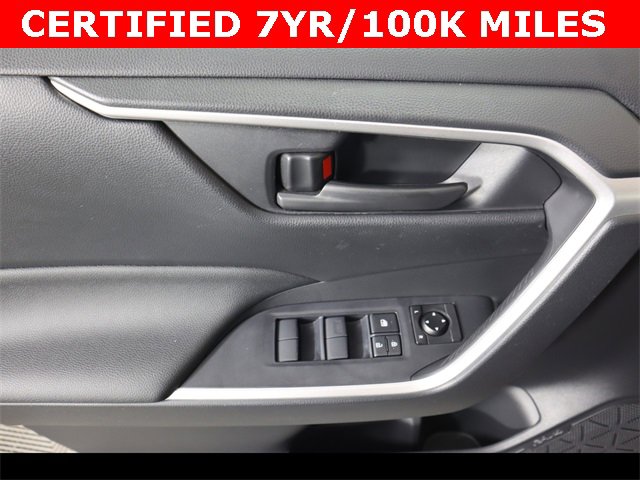 Used 2021 Toyota RAV4 SE w/ Weather & Moonroof Package image 22