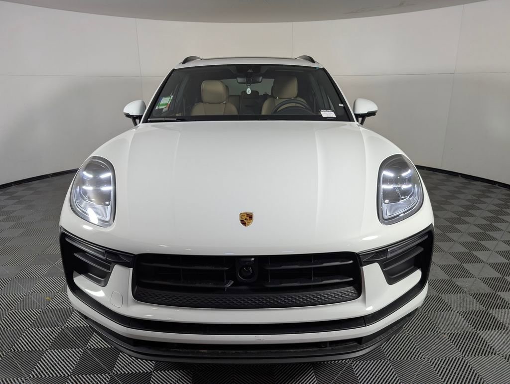 New 2026 Porsche Macan image 10