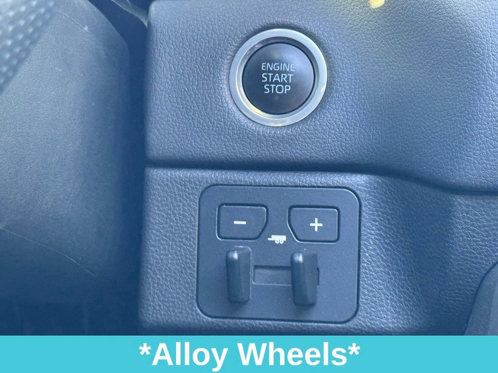 Used 2023 Toyota Tundra Limited image 29