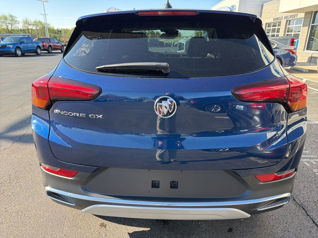 Used 2023 Buick Encore GX Essence w/ Experience Buick Package image 3
