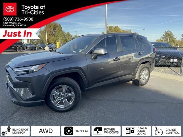 Used 2025 Toyota RAV4 XLE w/ Convenience Package AWD/4WD image 1