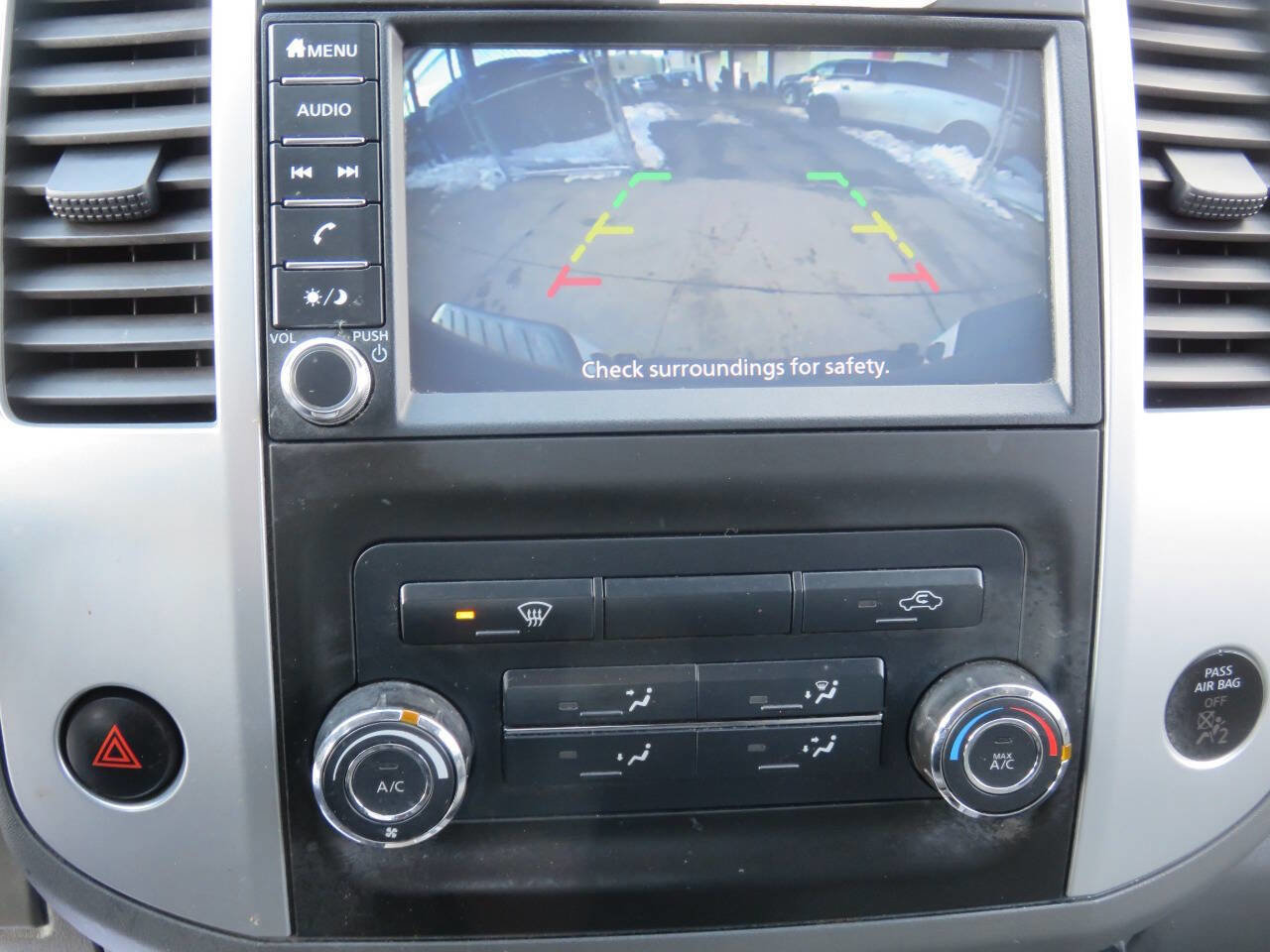 Used 2020 Nissan Frontier S image 18