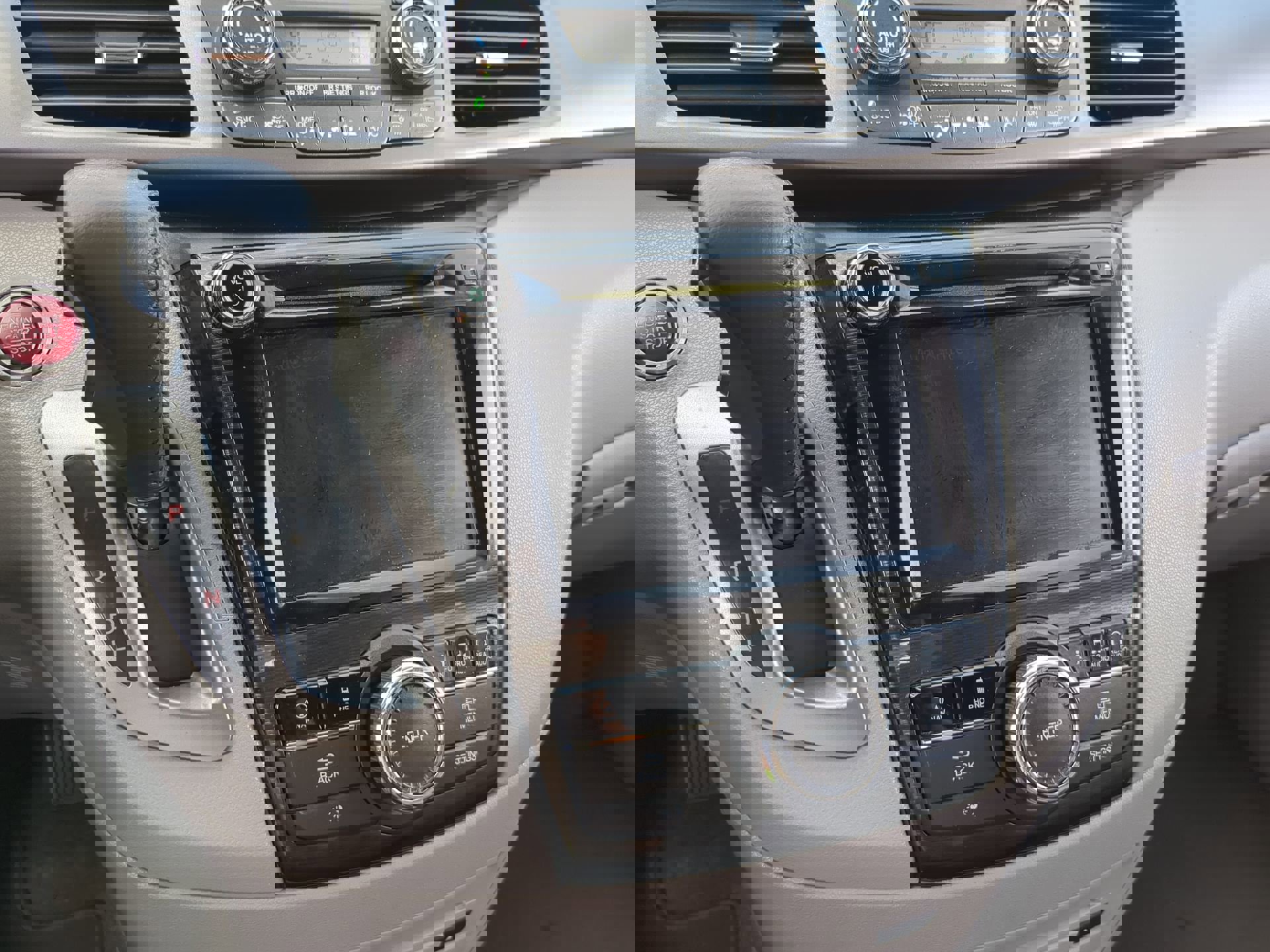 Used 2014 Honda Odyssey Touring image 28