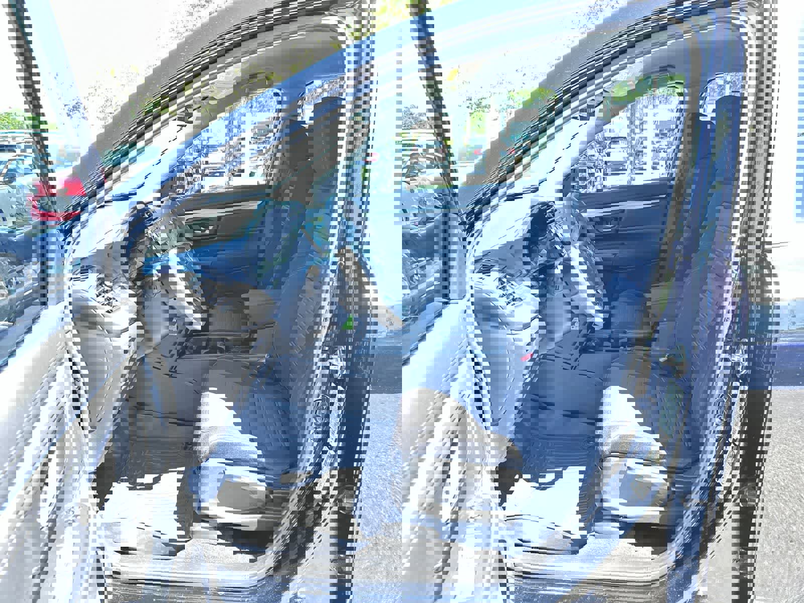 Used 2018 Honda CR-V LX image 10