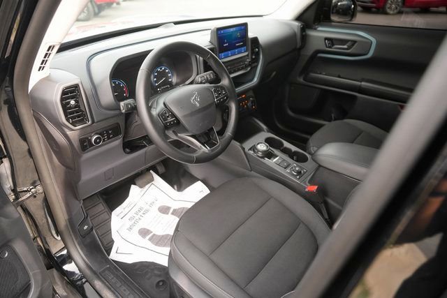 Used 2024 Ford Bronco Sport Badlands image 8