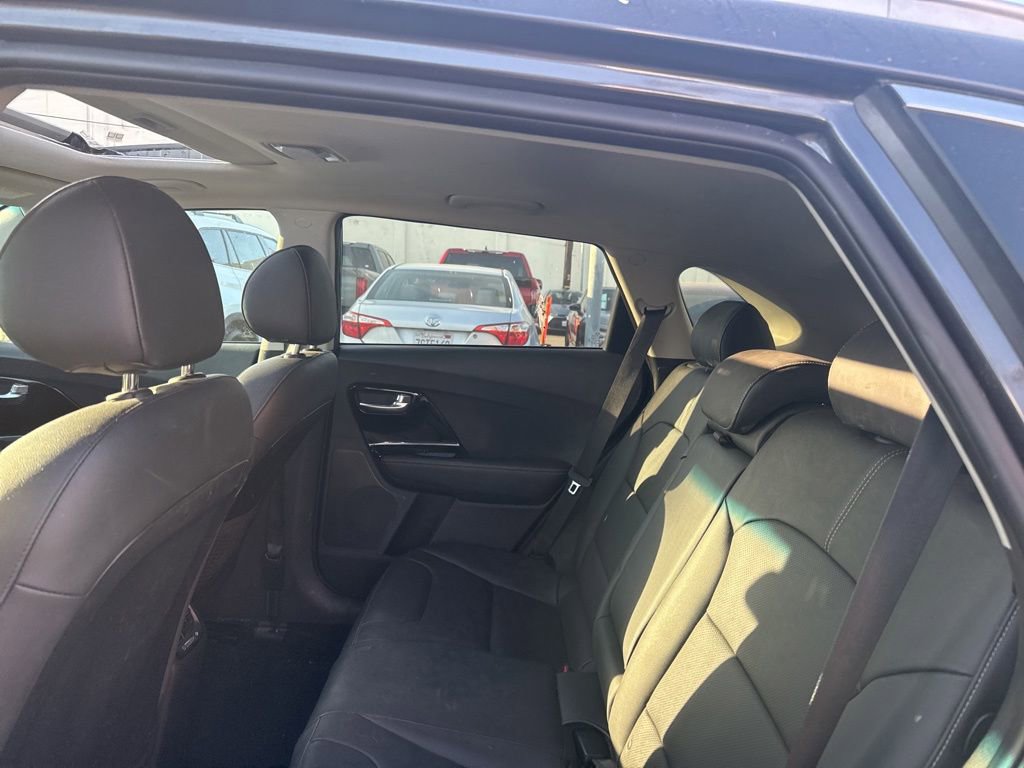 Used 2020 Kia Niro EX Premium FWD image 14