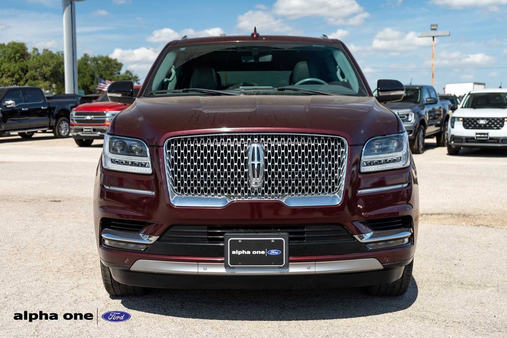 Used 2021 Lincoln Navigator L Reserve image 2