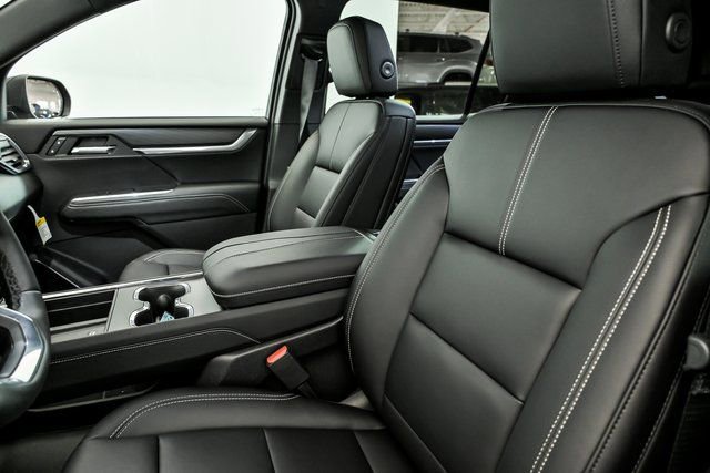 New 2026 GMC Acadia Elevation w/ Black Edition image 8