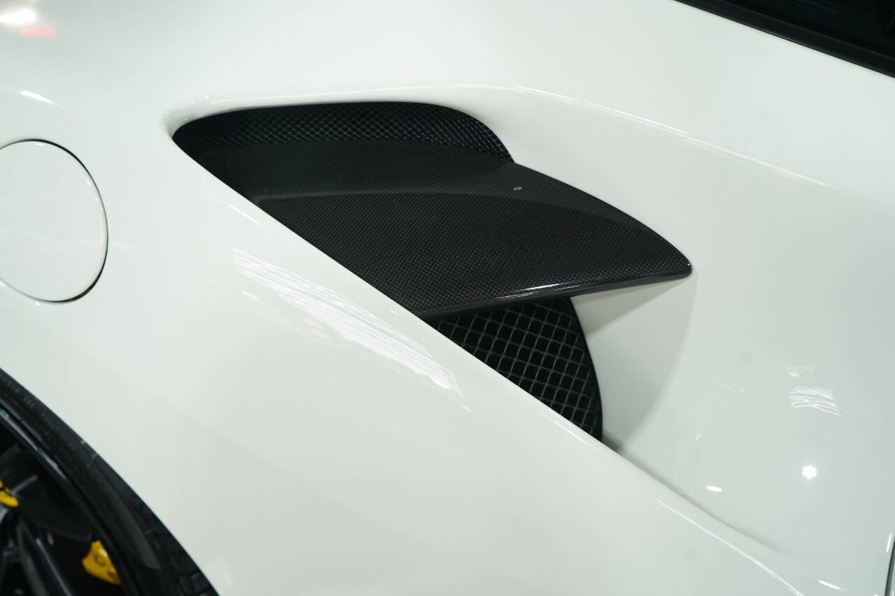 Used 2017 Ferrari 488 GTB image 70