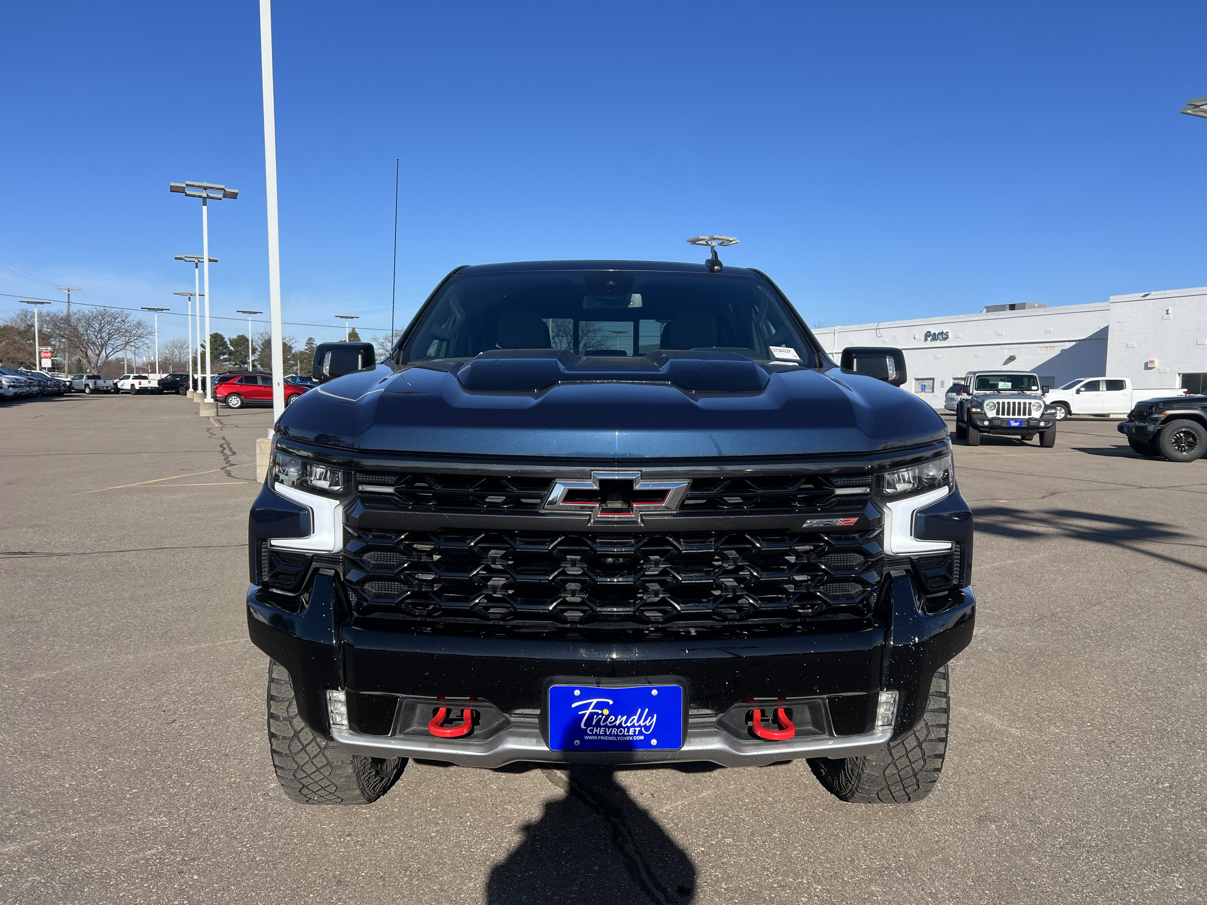 Used 2023 Chevrolet Silverado 1500 ZR2 AWD/4WD image 2