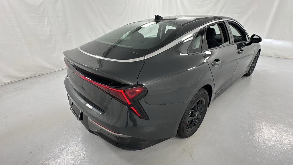 New 2026 Kia K5 LXS image 3