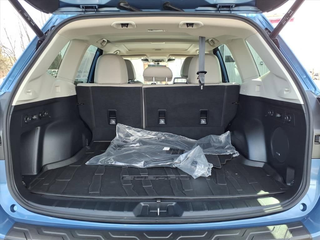 Certified 2024 Subaru Forester Limited AWD/4WD image 18