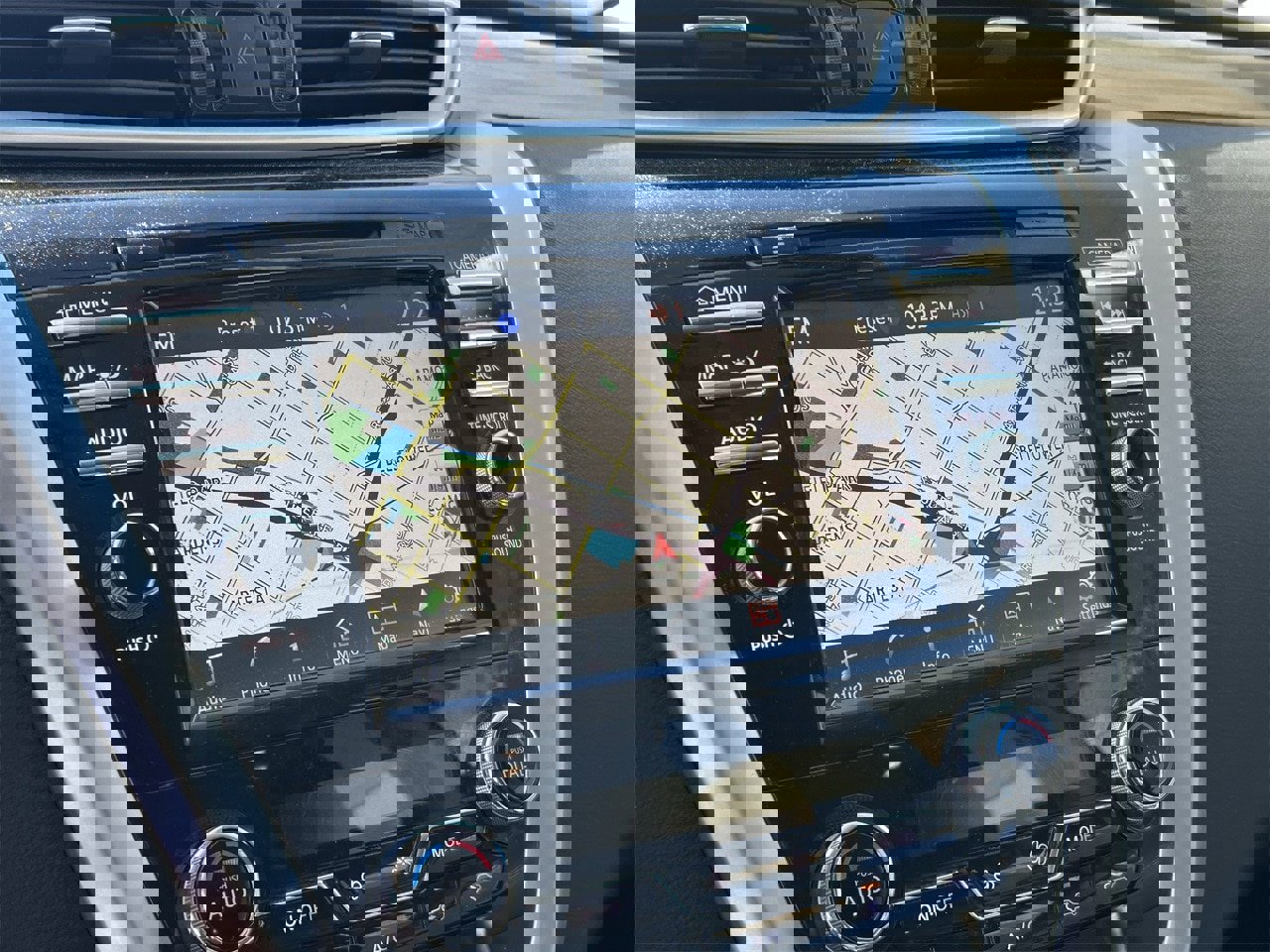 Used 2015 Nissan Murano S w/ Navigation Package image 7