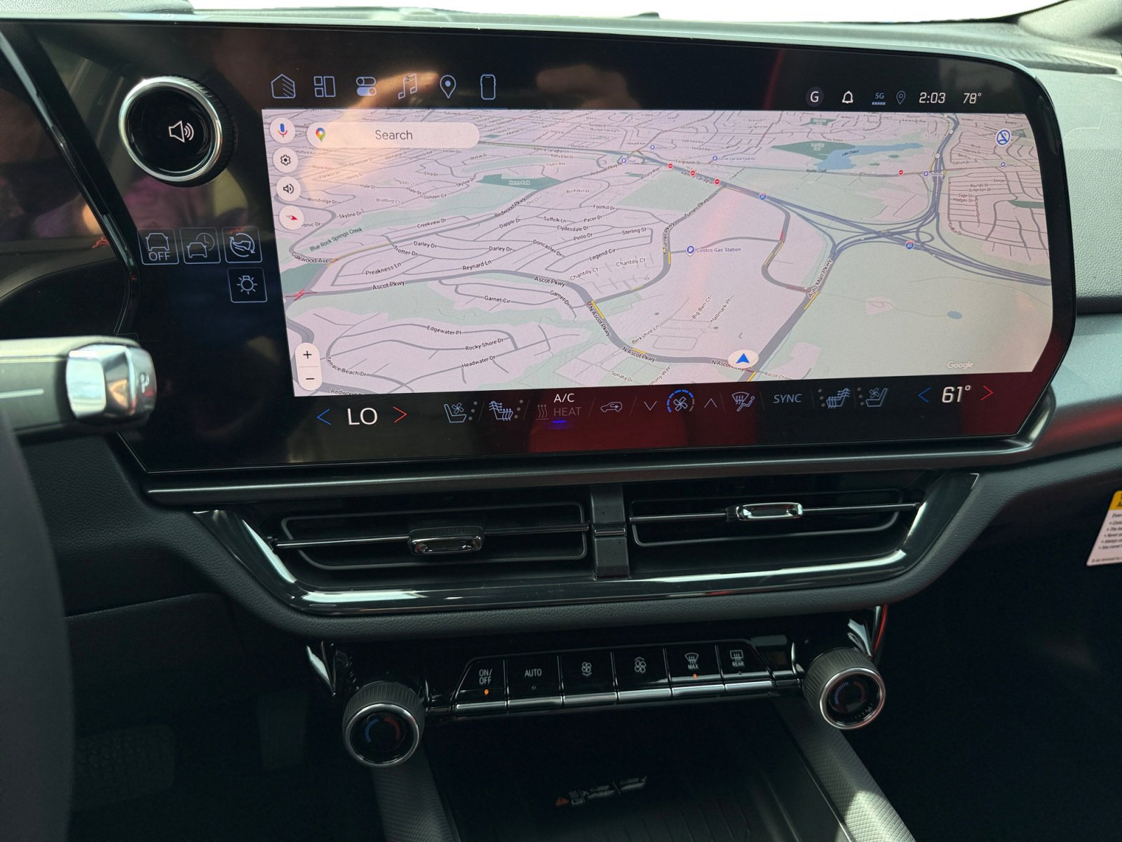 New 2026 Chevrolet Equinox EV RS w/ LPO, Tech Bronze Package image 12