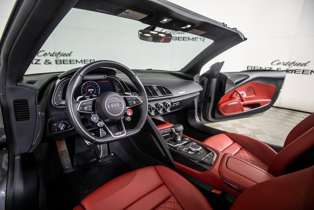 Used 2018 Audi R8 V10 plus image 21