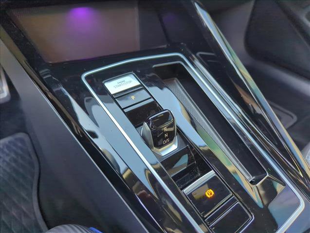 Used 2024 Volkswagen Golf R image 17