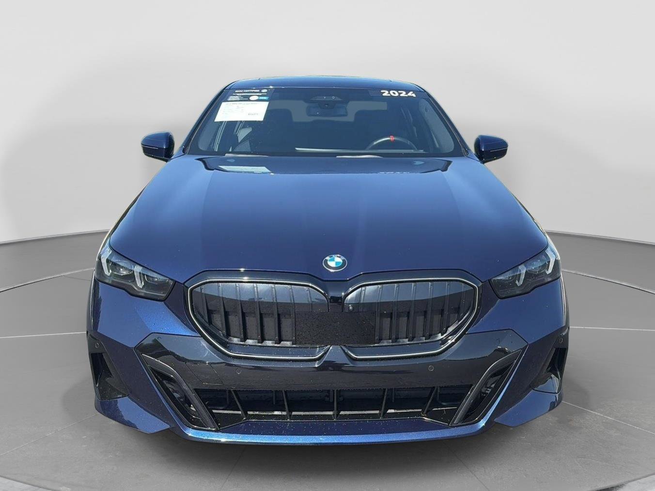 Certified 2024 BMW 540i xDrive w/ Premium Package AWD/4WD image 8
