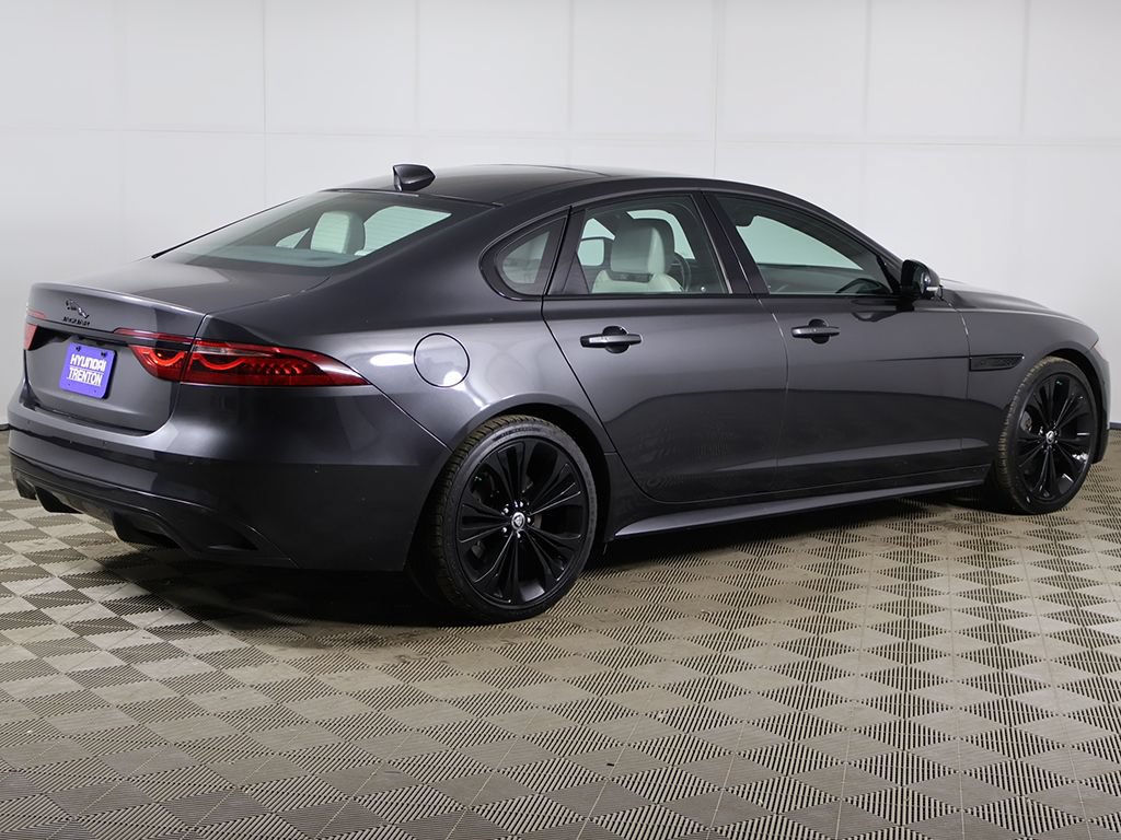 Used 2024 Jaguar XF R-Dynamic SE AWD/4WD image 12