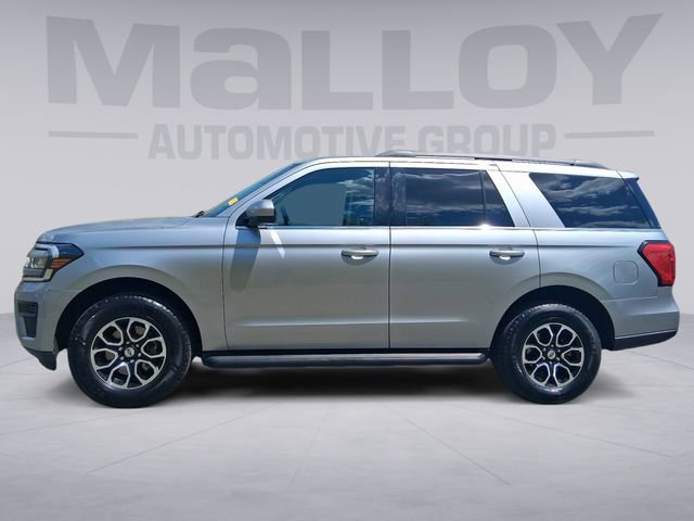 Used 2024 Ford Expedition XLT image 2