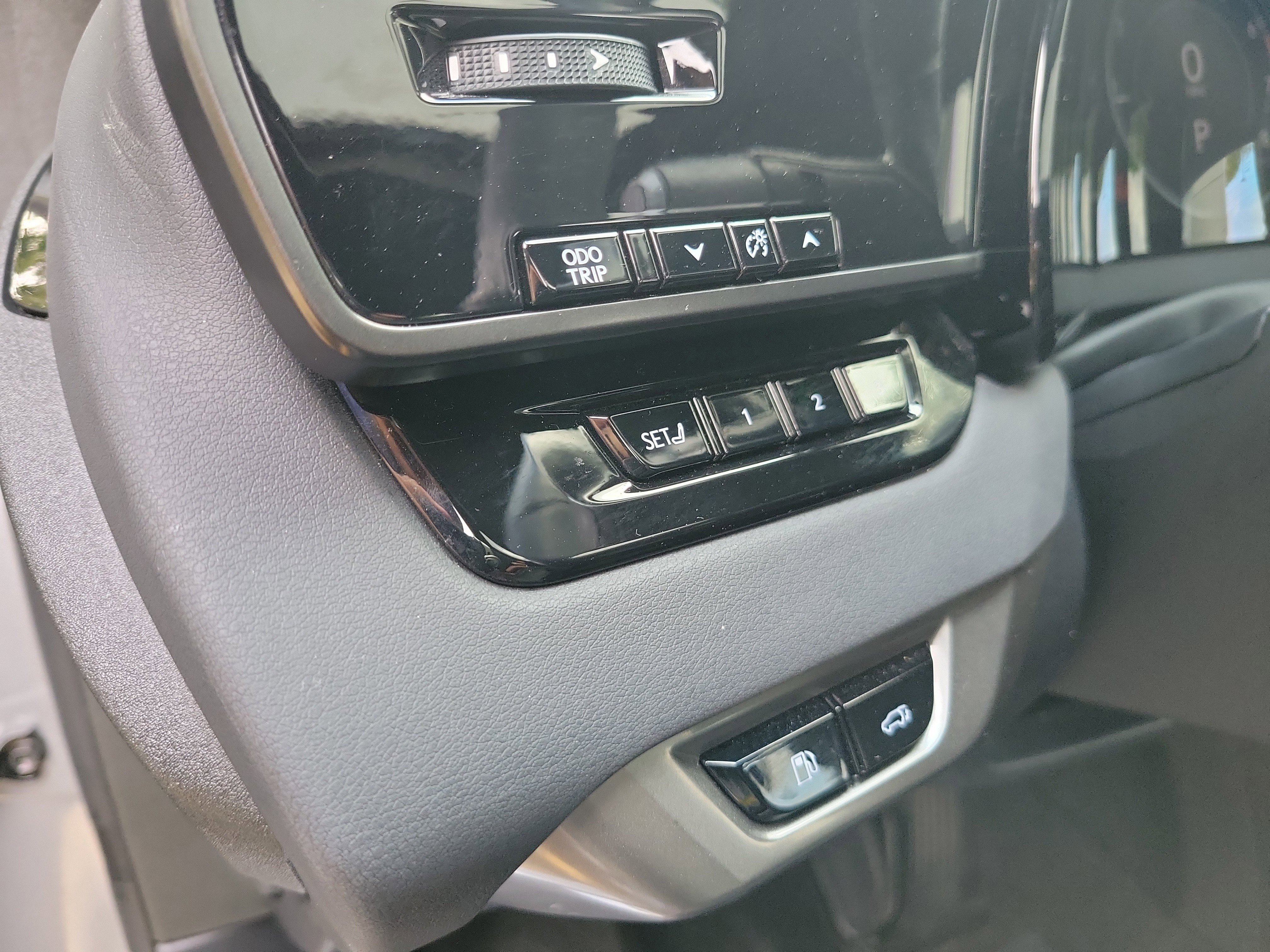 Used 2023 Lexus RX 350 Premium w/ Cold Area Package FWD image 26