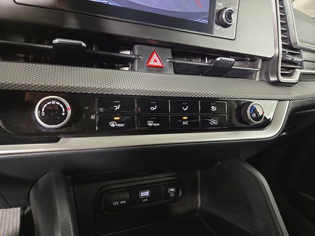 Certified 2025 Kia Sportage LX image 21