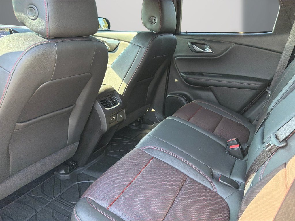 Certified 2021 Chevrolet Blazer RS w/ Enhanced Convenience Package FWD image 15