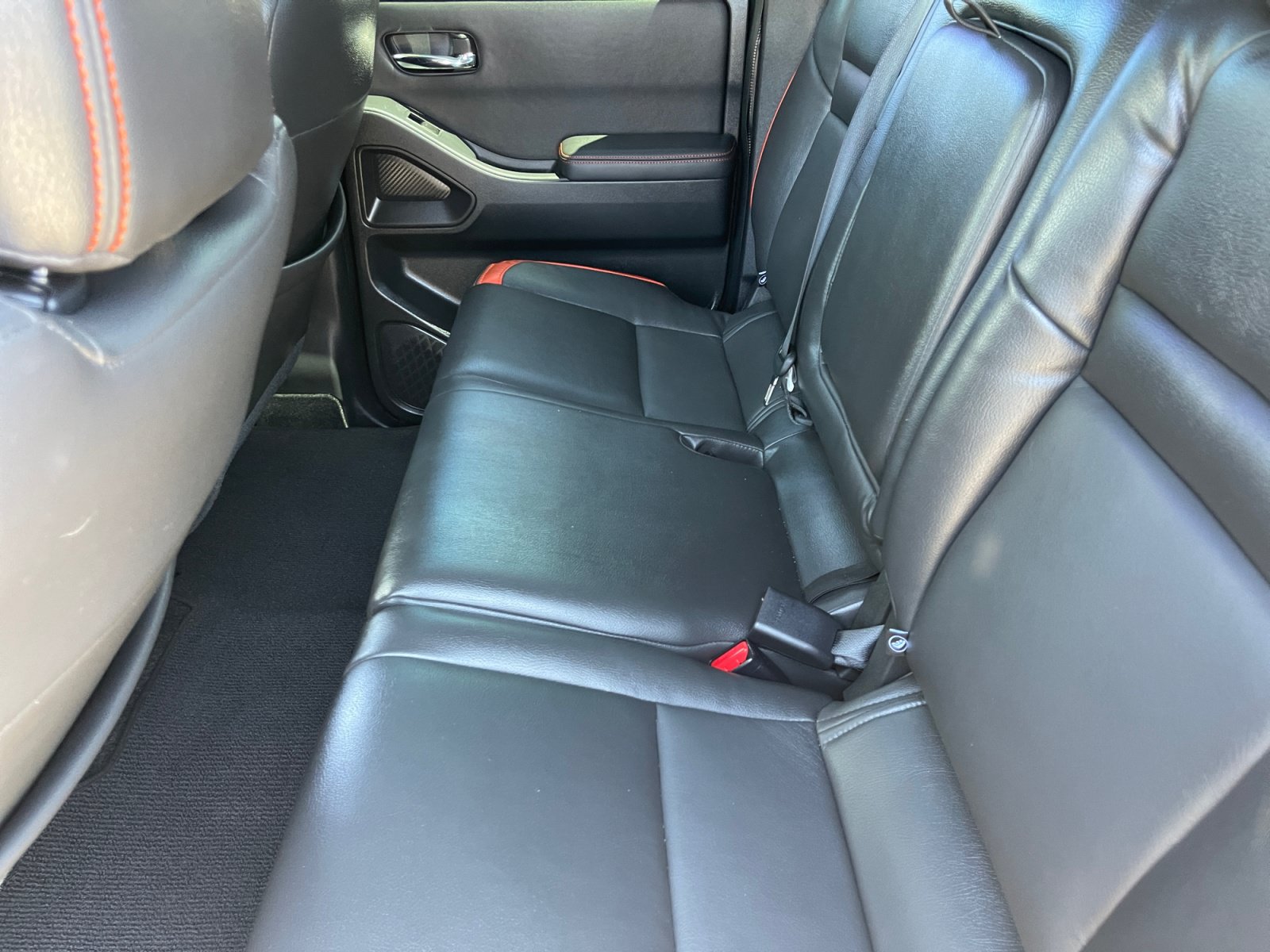 Used 2023 Nissan Frontier PRO-4X w/ Pro Convenience Package AWD/4WD image 18