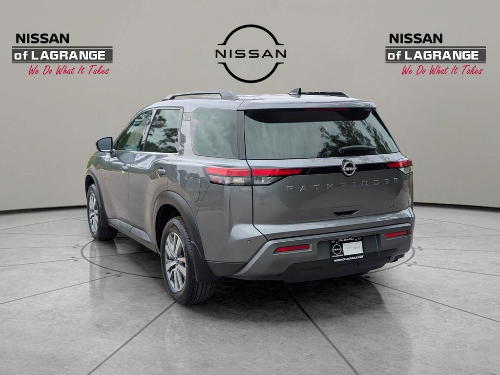 New 2026 Nissan Pathfinder SL FWD image 7