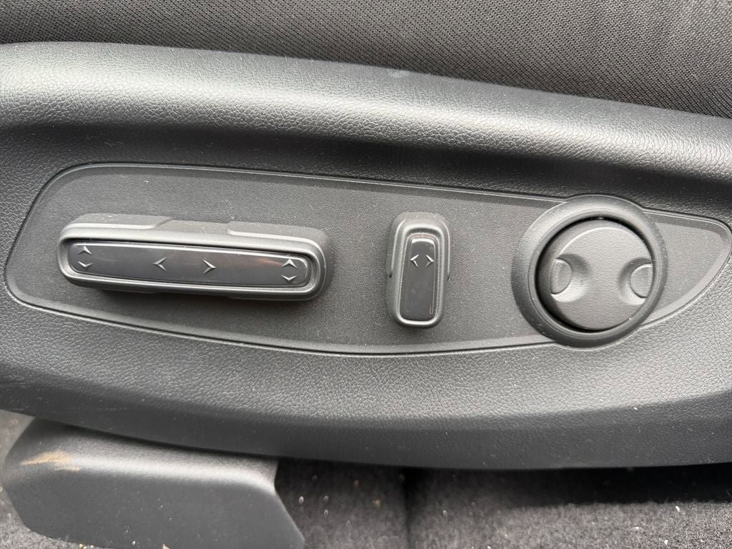 Used 2026 Honda CR-V EX image 13
