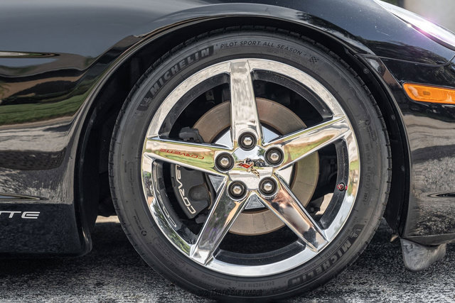 Used 2008 Chevrolet Corvette Coupe w/ Preferred Equipment Group RWD image 41
